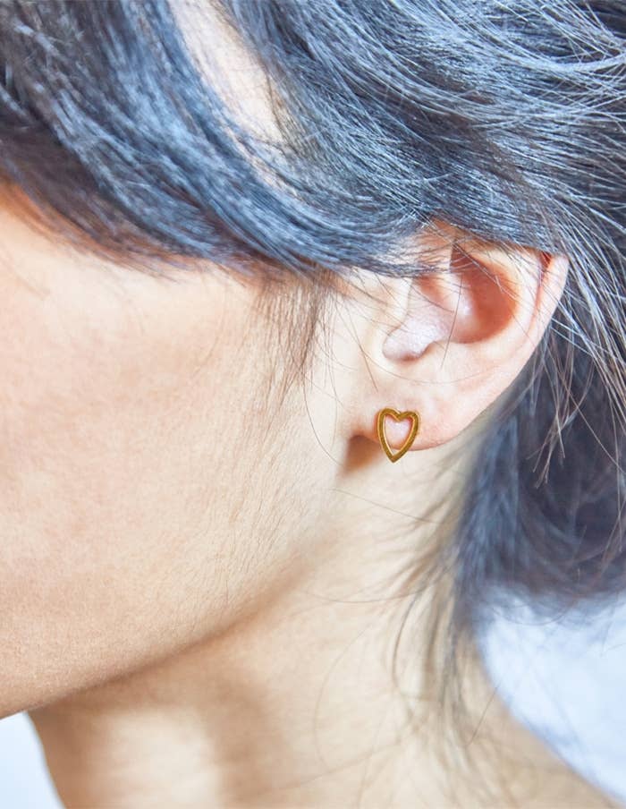 Admiral Row - Gold Heart Outline Stud Earrings - Image 2