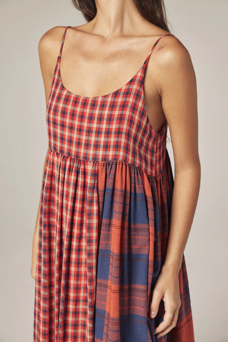 Amente Red Plaid Contrast Midi Dress - Image 3
