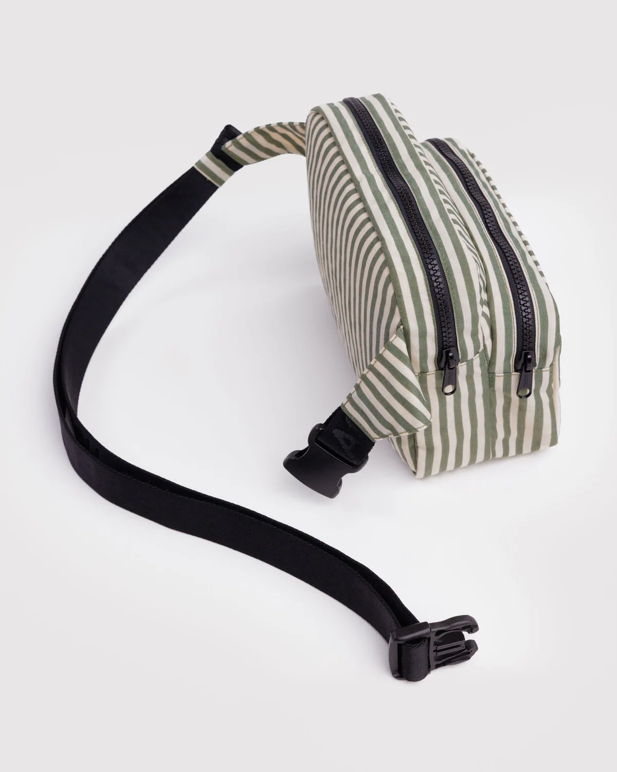 Baggu Fanny Pack - Image 11