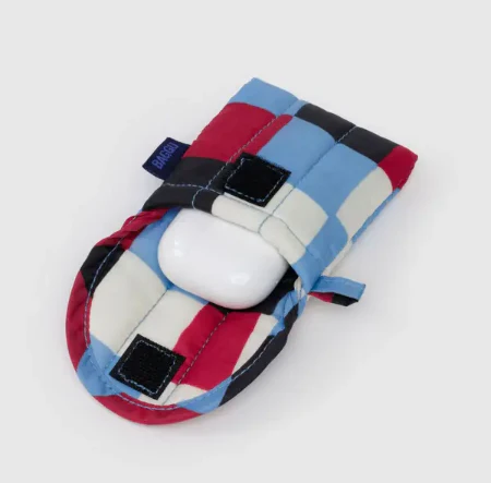 Baggu - Puffy Earbuds Case - Image 8
