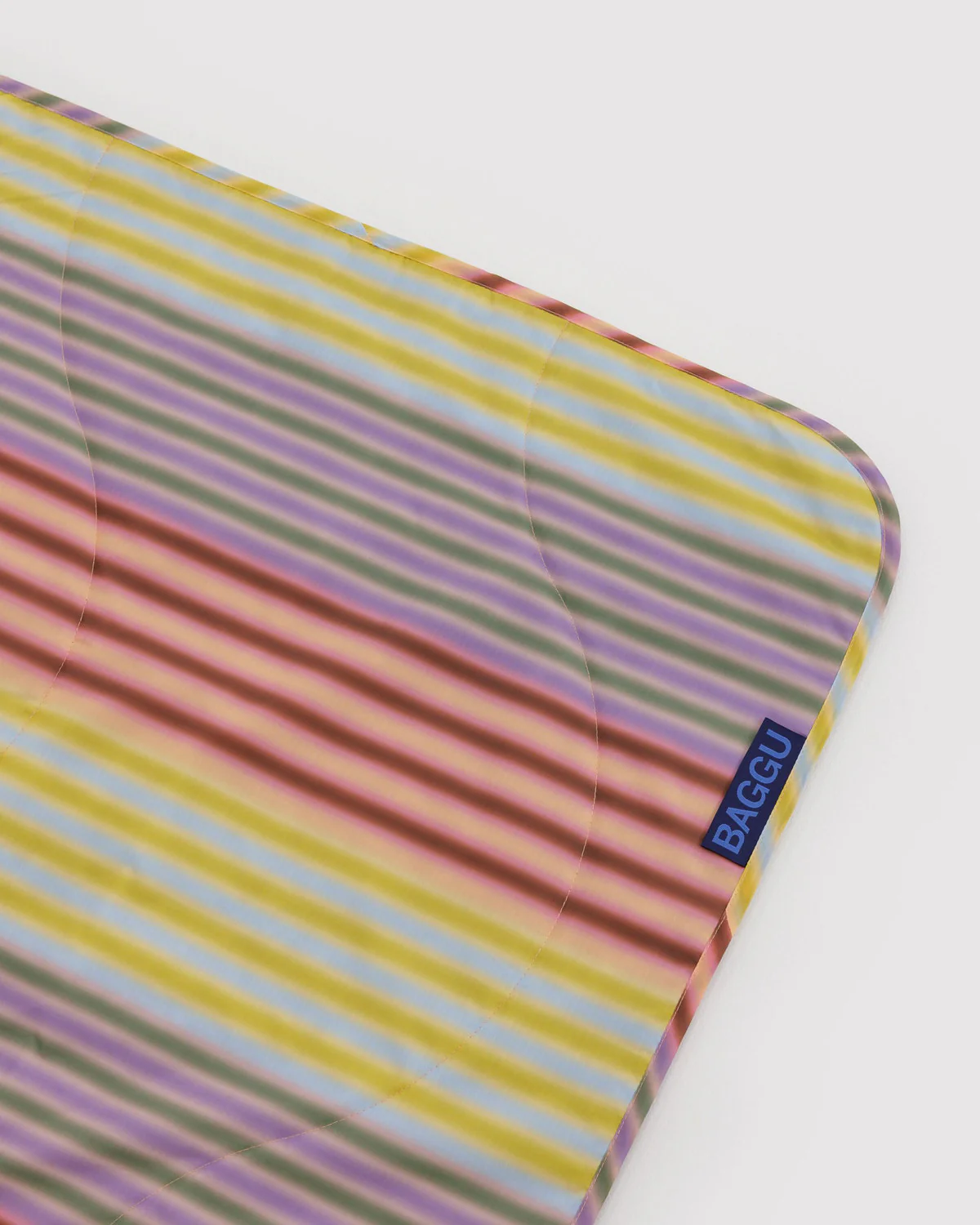Baggu Puffy Picnic Blanket - Image 11