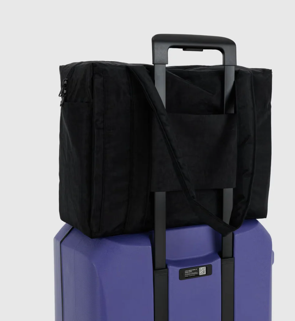 Baggu Small Cloud Carry-On - Image 7