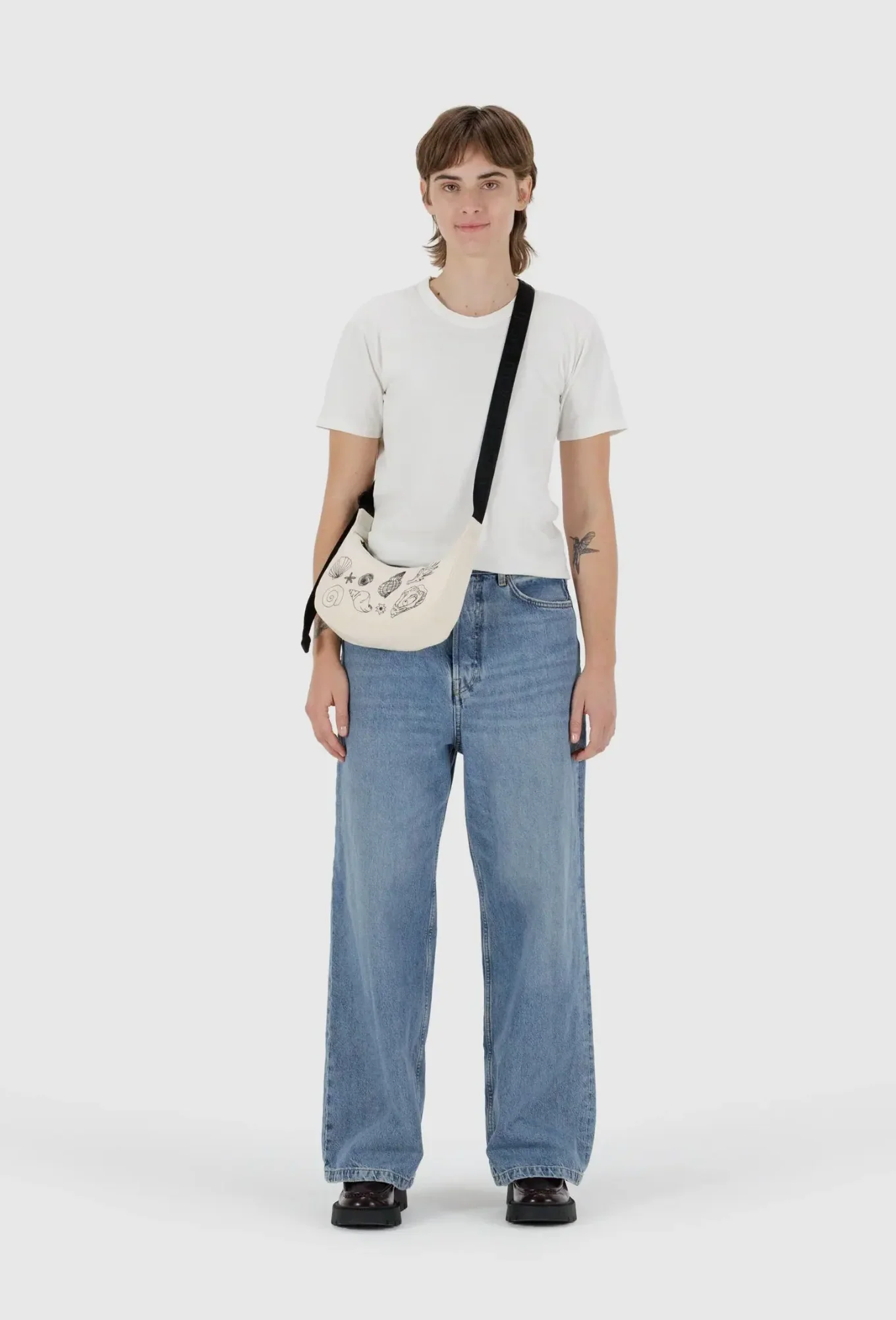 Baggu Small Nylon Crescent Bag - Image 9