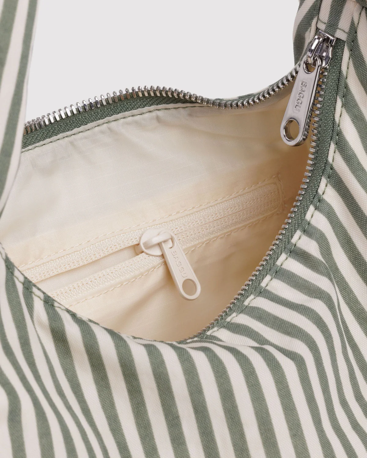 Baggu Small Nylon Meringue Bag - Image 10