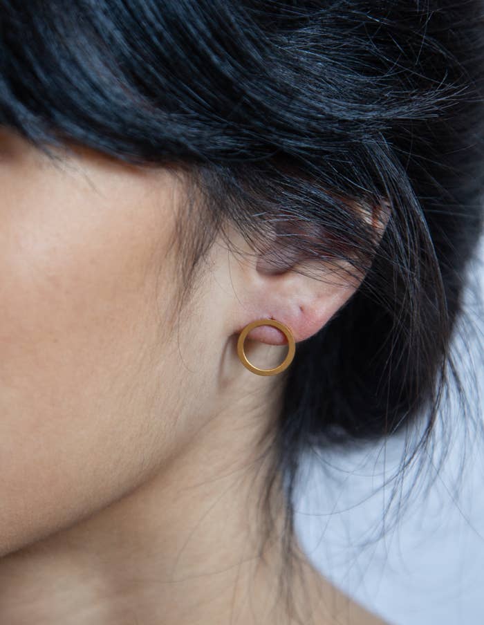 Gold Open Circle Stud Earrings - Image 3
