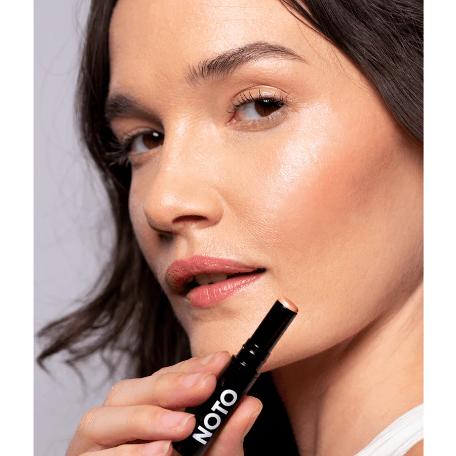 HYDRA HIGHLIGHTER STICK // FACE + BODY - Image 4