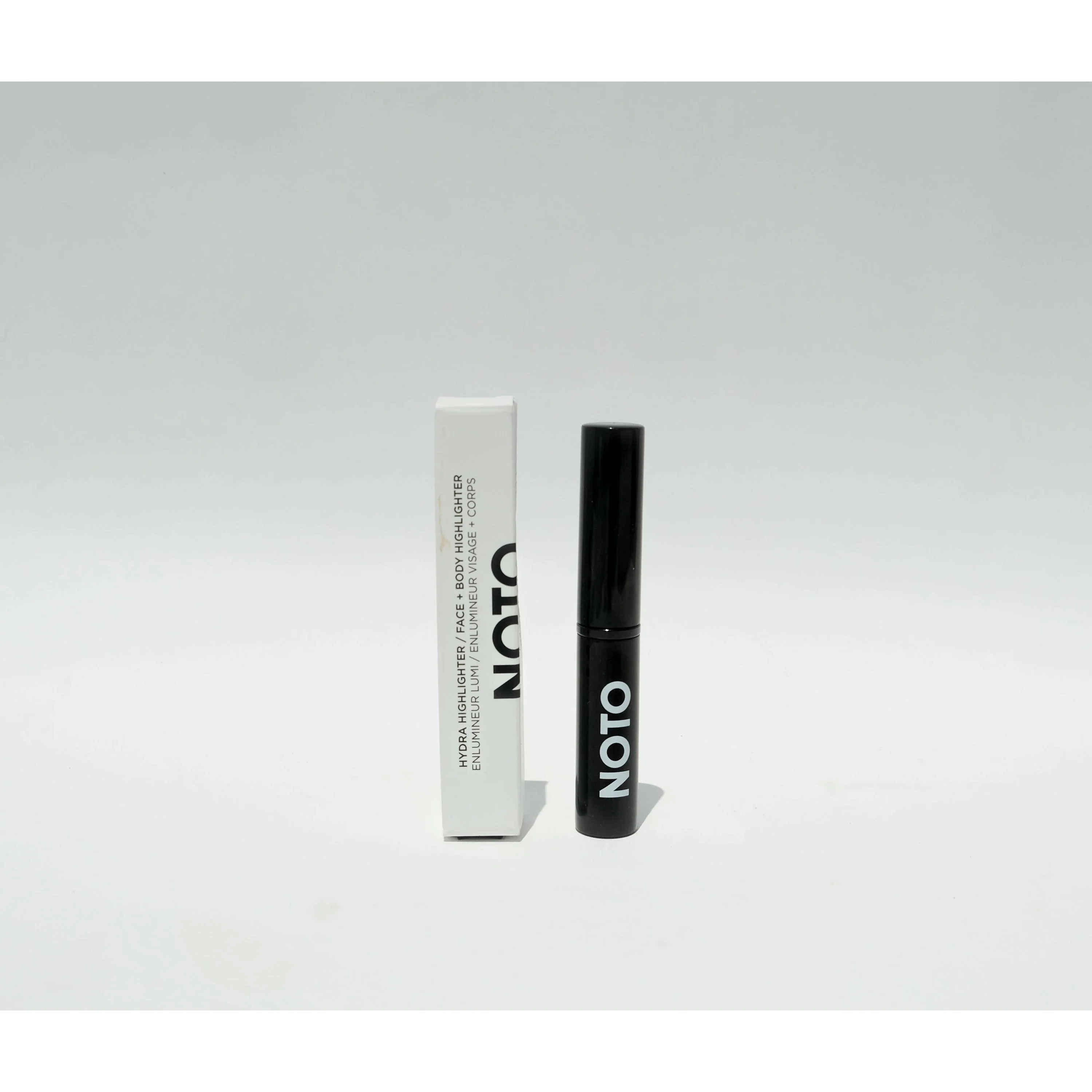 HYDRA HIGHLIGHTER STICK // FACE + BODY - Image 6