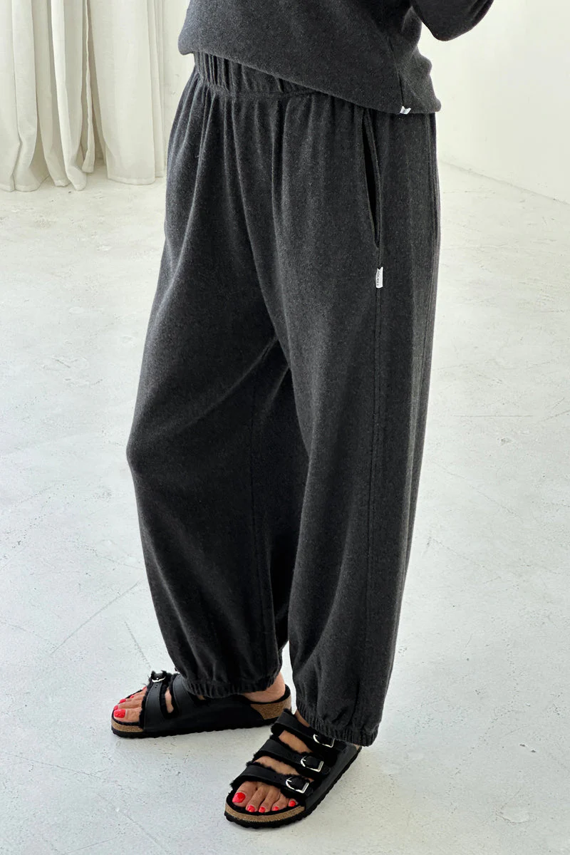 Le Bon Shoppe - Pointelle Balloon Pants - Image 4