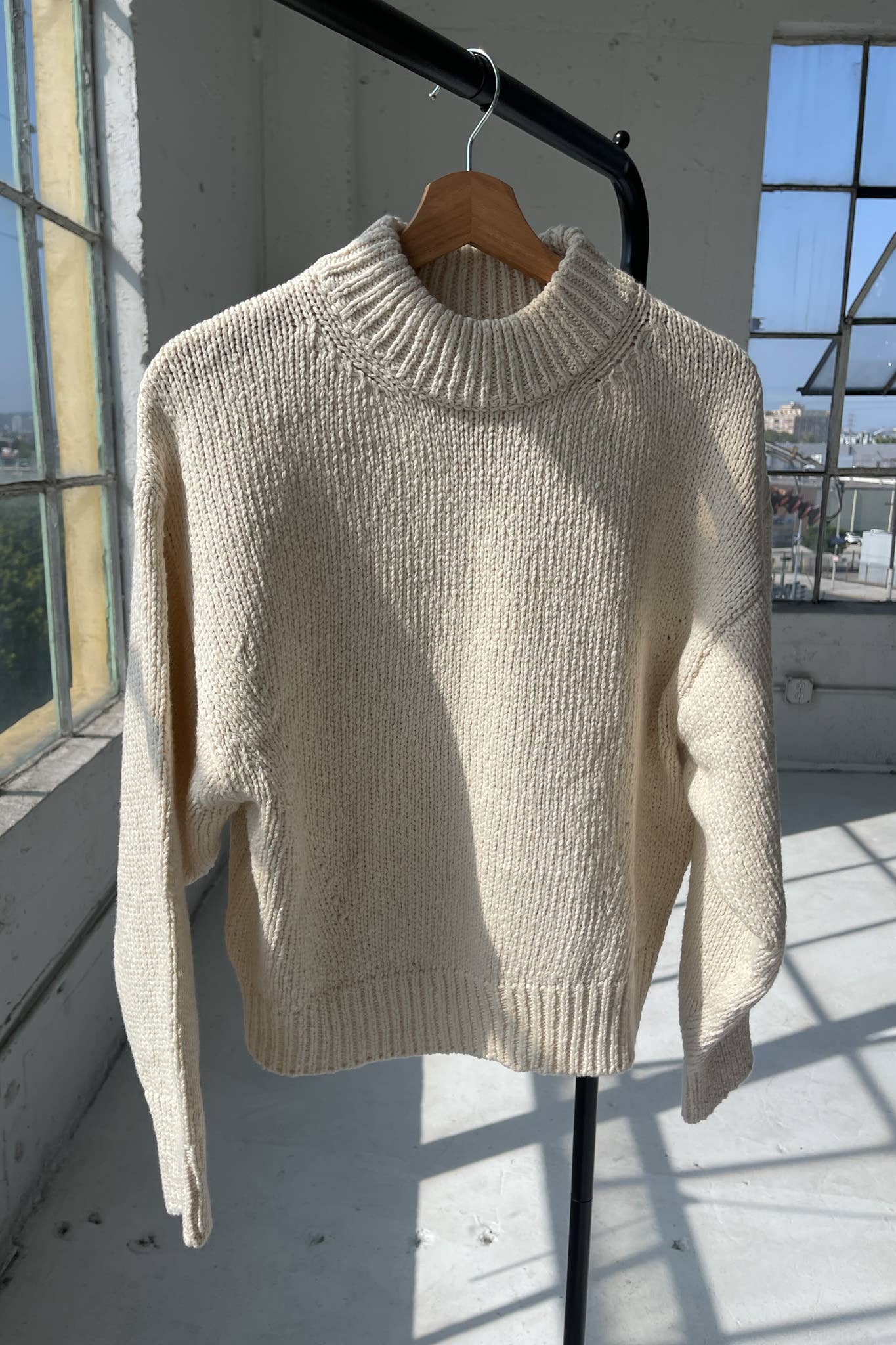 Le Bon Shoppe - Zoe Cotton Sweater Naturel - Image 4