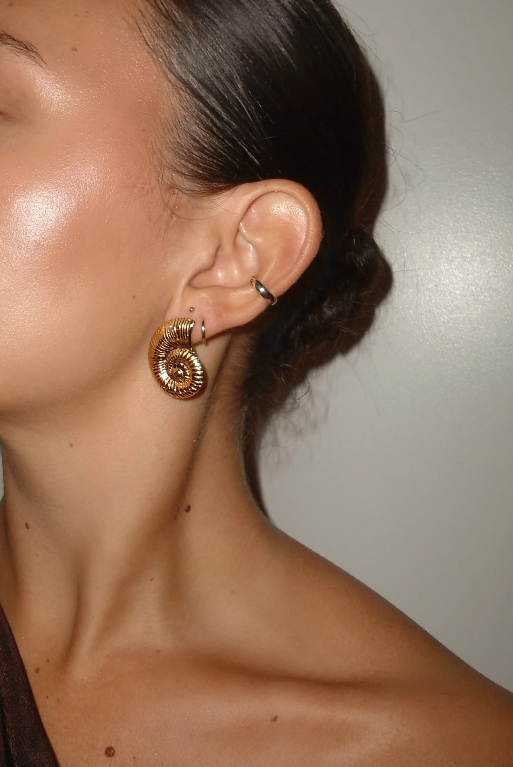 Mari Studs - Image 2