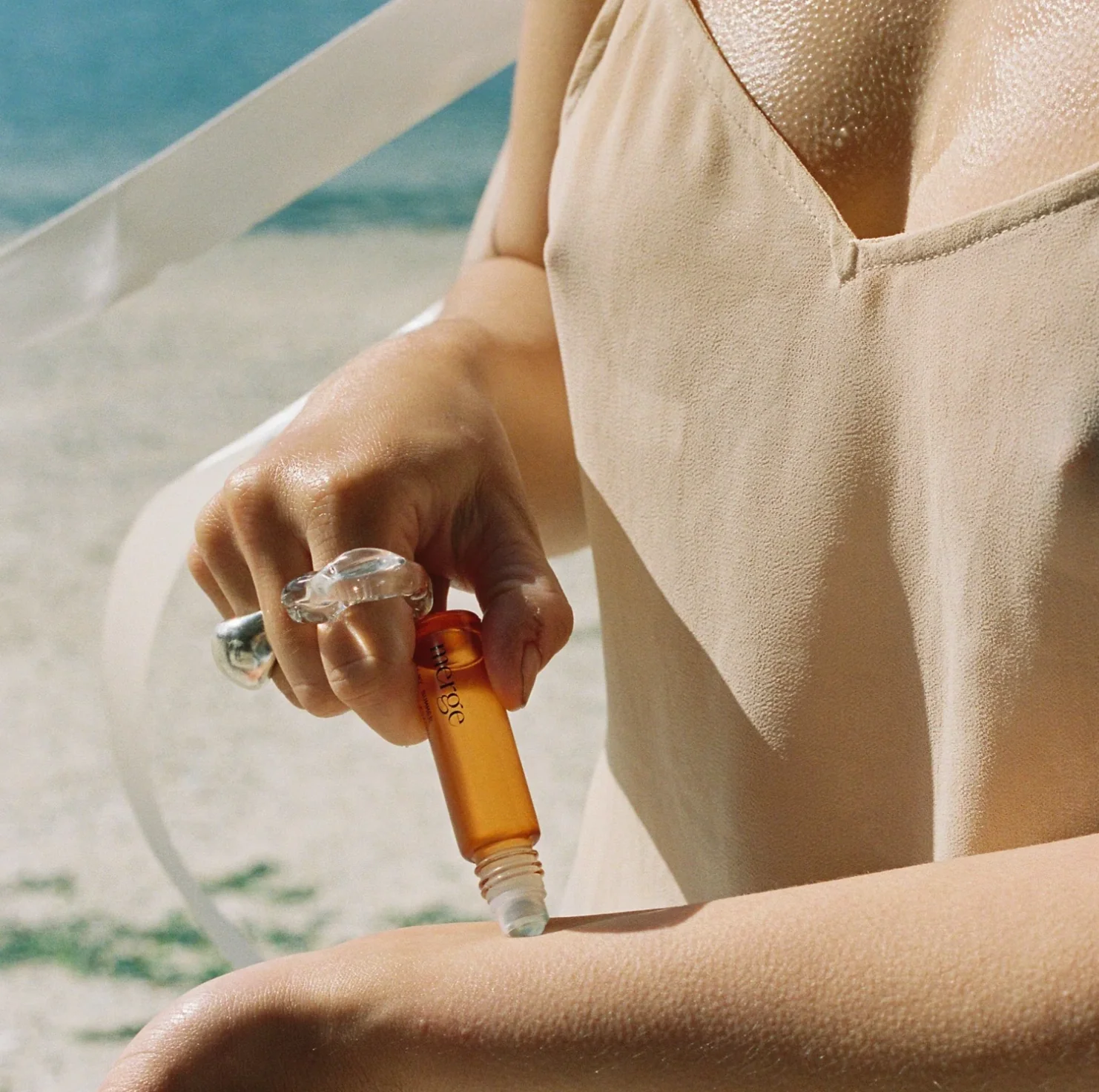 Merge Balmy Summer Roll-On Fragrance - Image 4