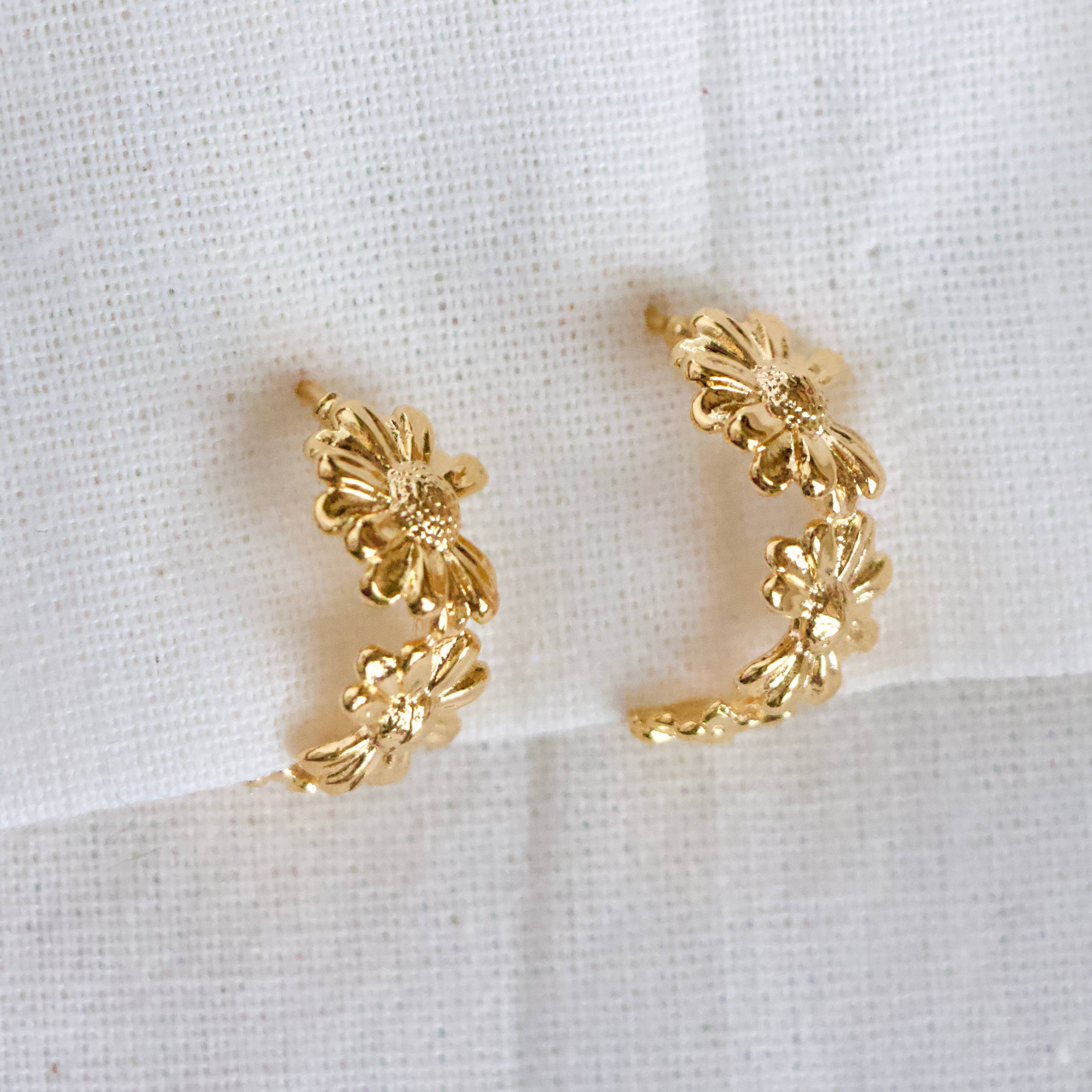Daisy Hoop Earrings - Image 5
