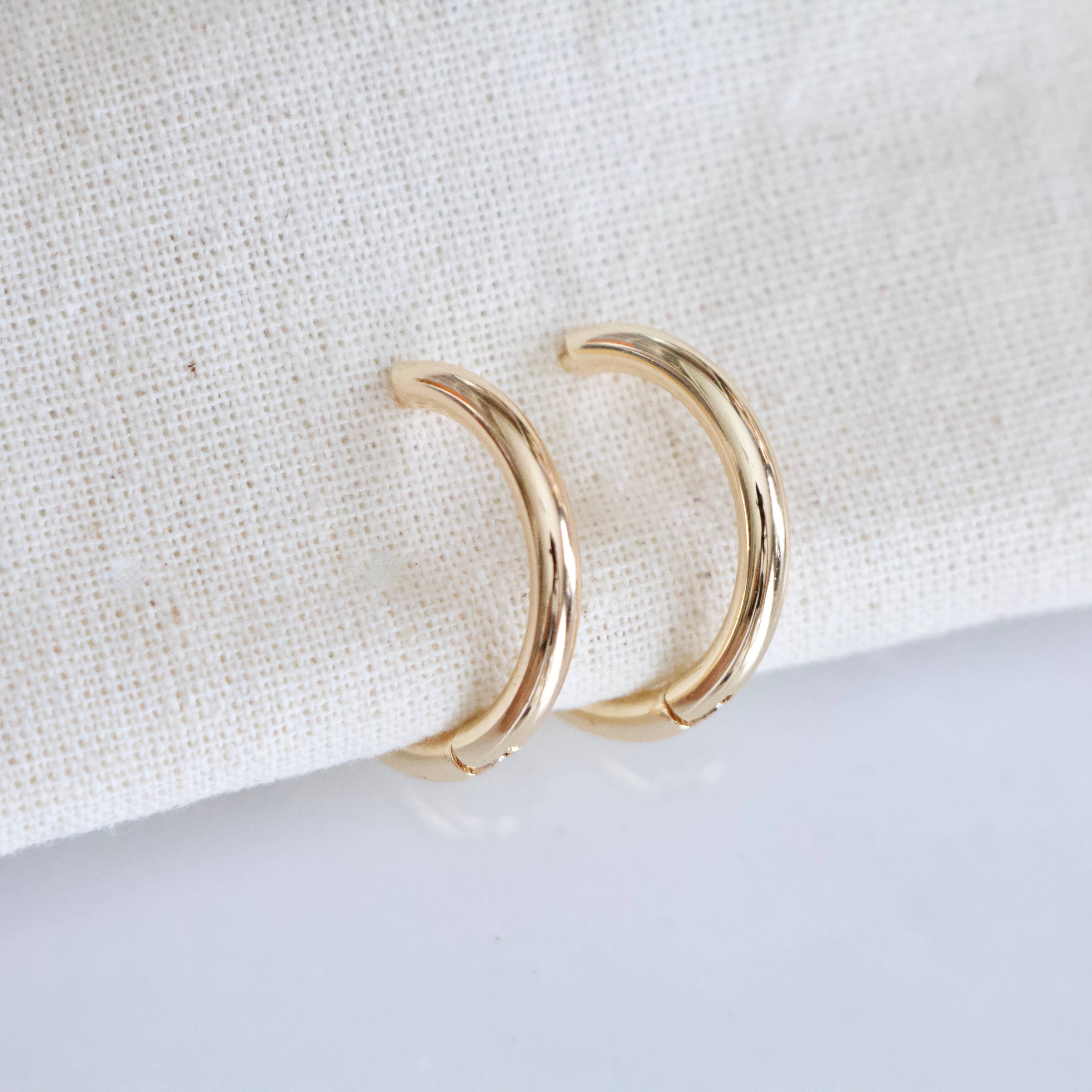 Everyday Hoop Earrings: 14mm, 20mm, 30mm - Image 8