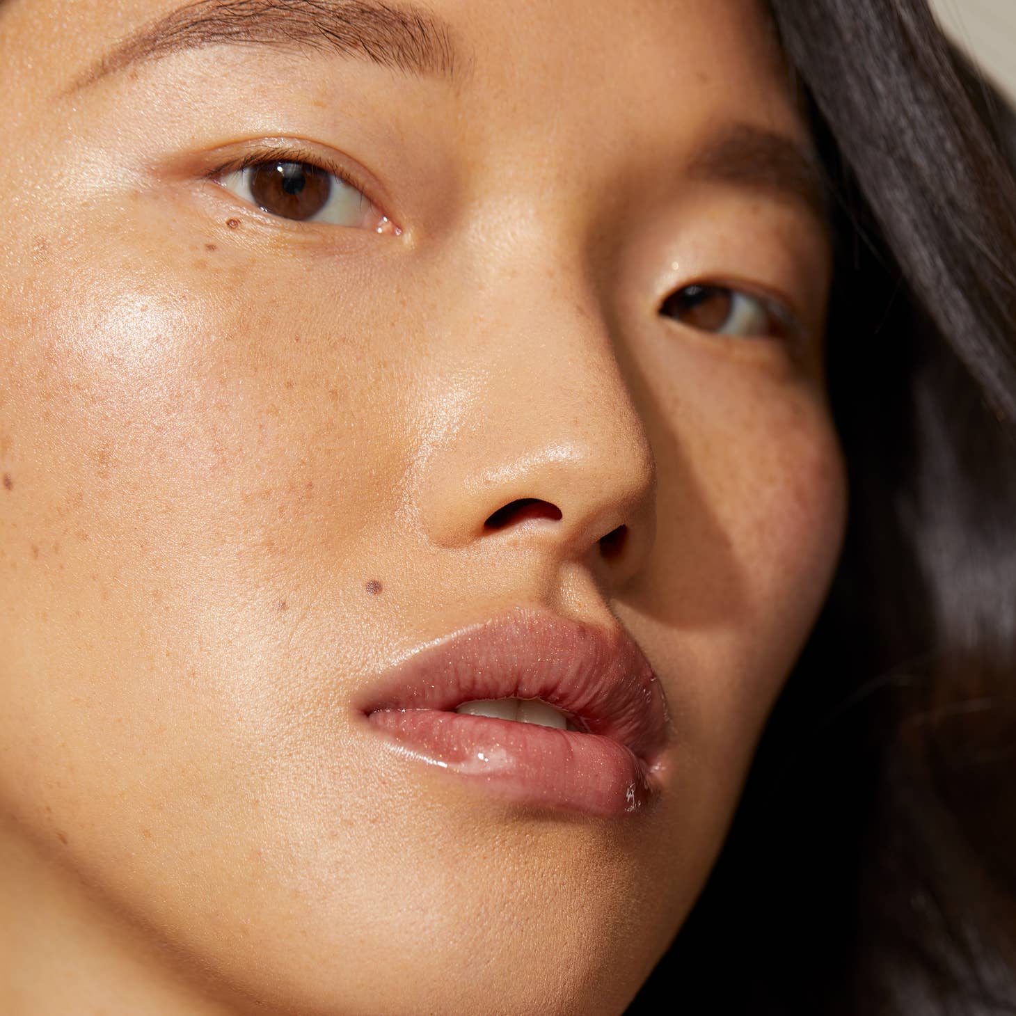 Vegan Lip Gloss - Image 13