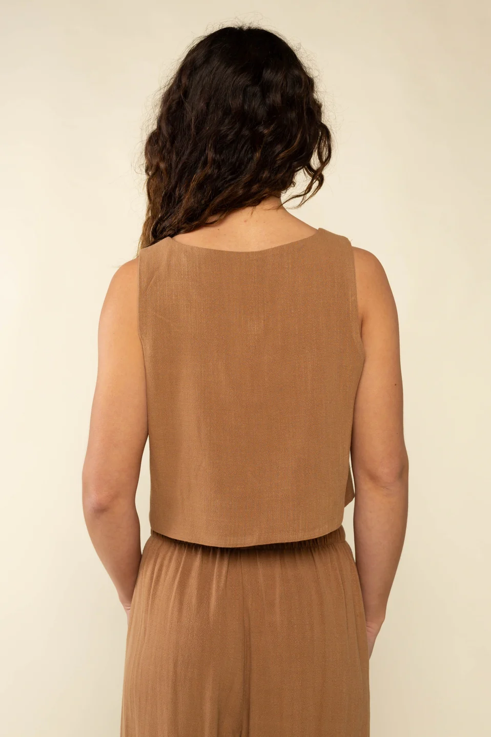 NLT - Square Neck Linen Vest - Image 11