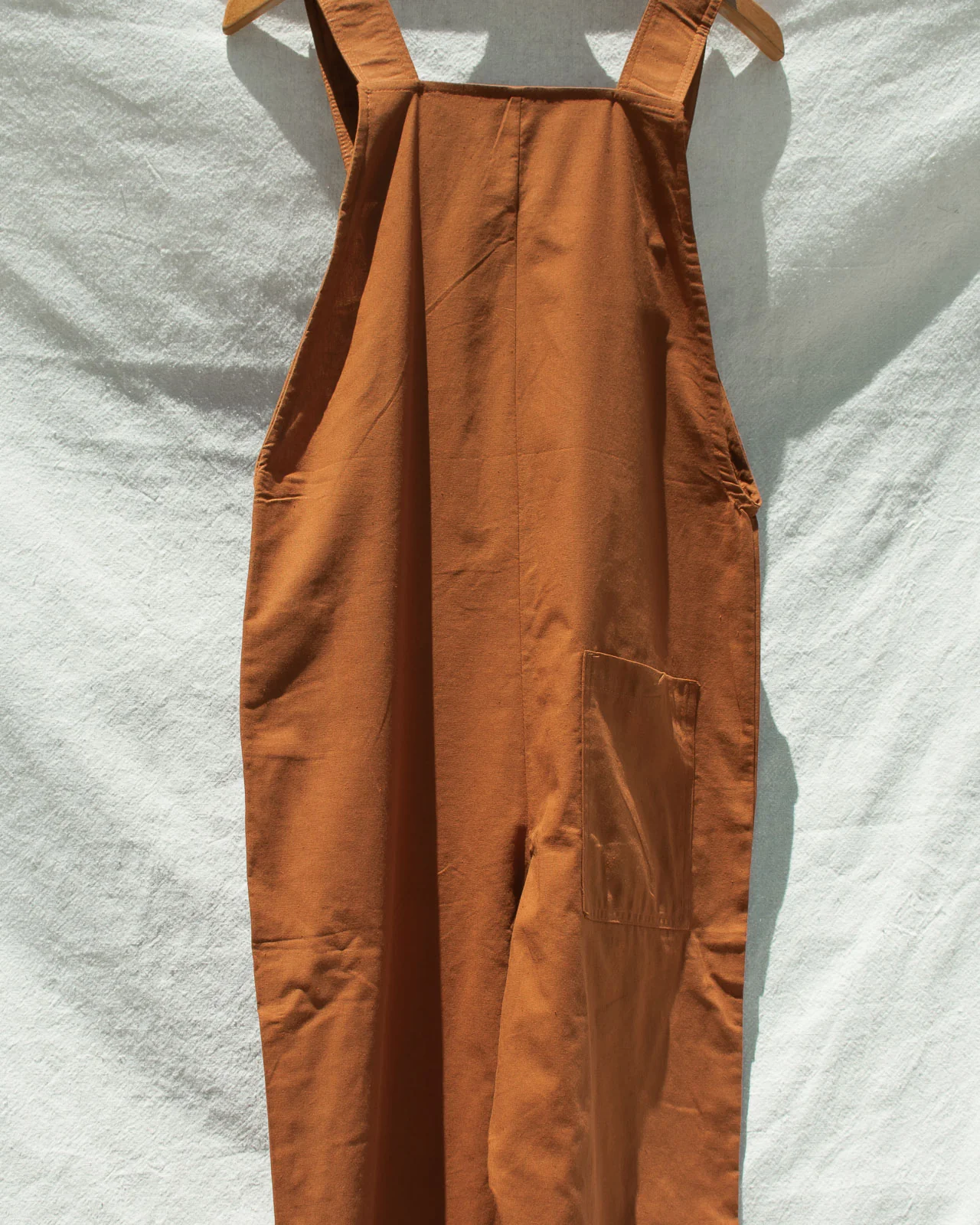 Nora Linen Overalls with Back Pockets - Image 3