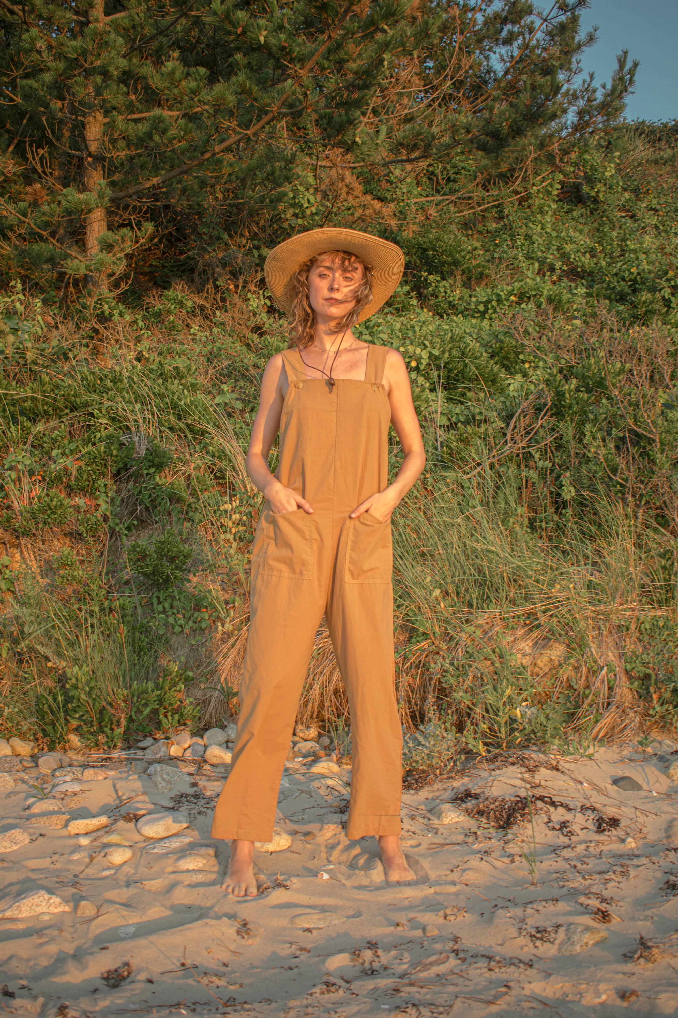 Nora Linen Overalls with Back Pockets - Image 4