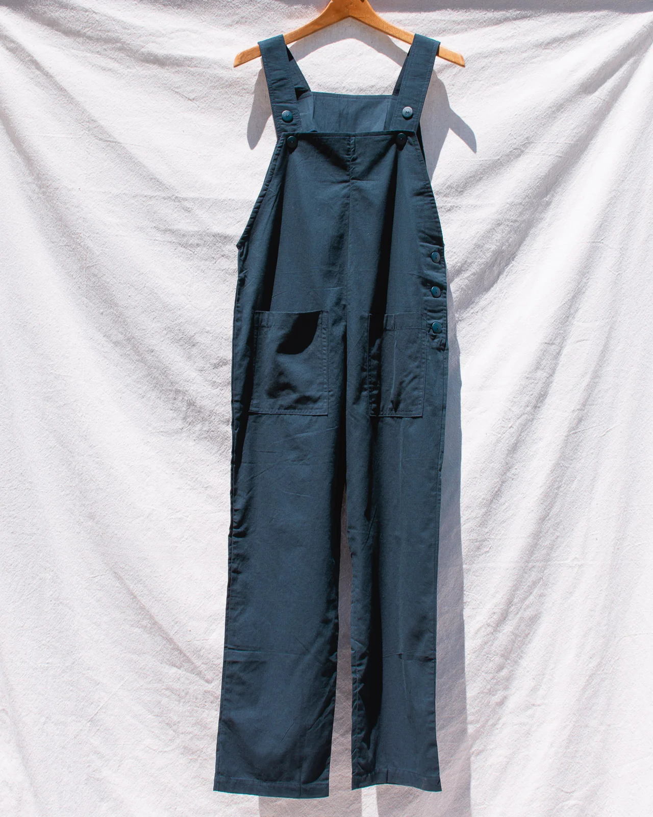 Nora Linen Overalls with Back Pockets - Image 6