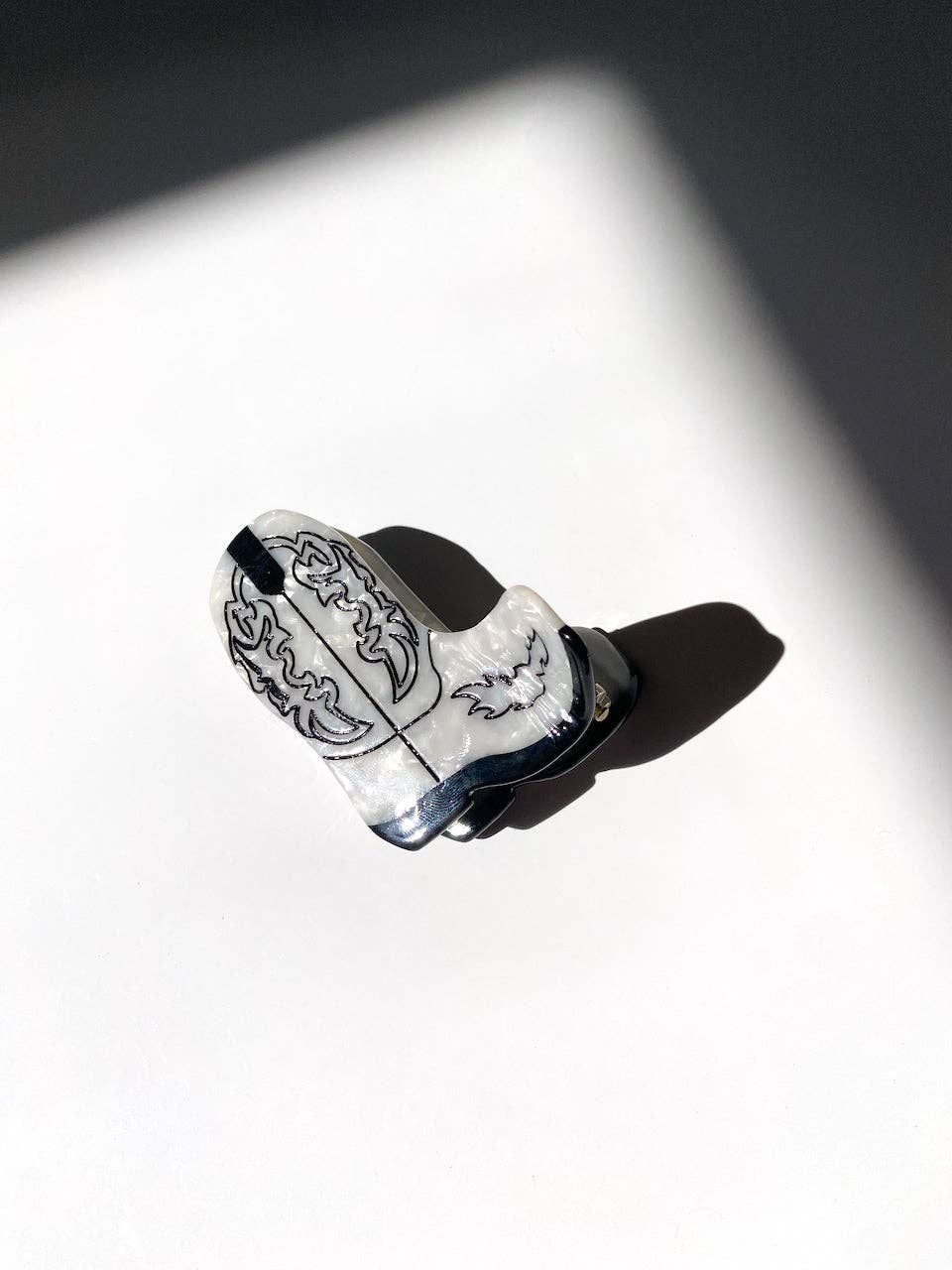 Solar Eclipse - Western Cowboy Boot Hair Claw - Image 3
