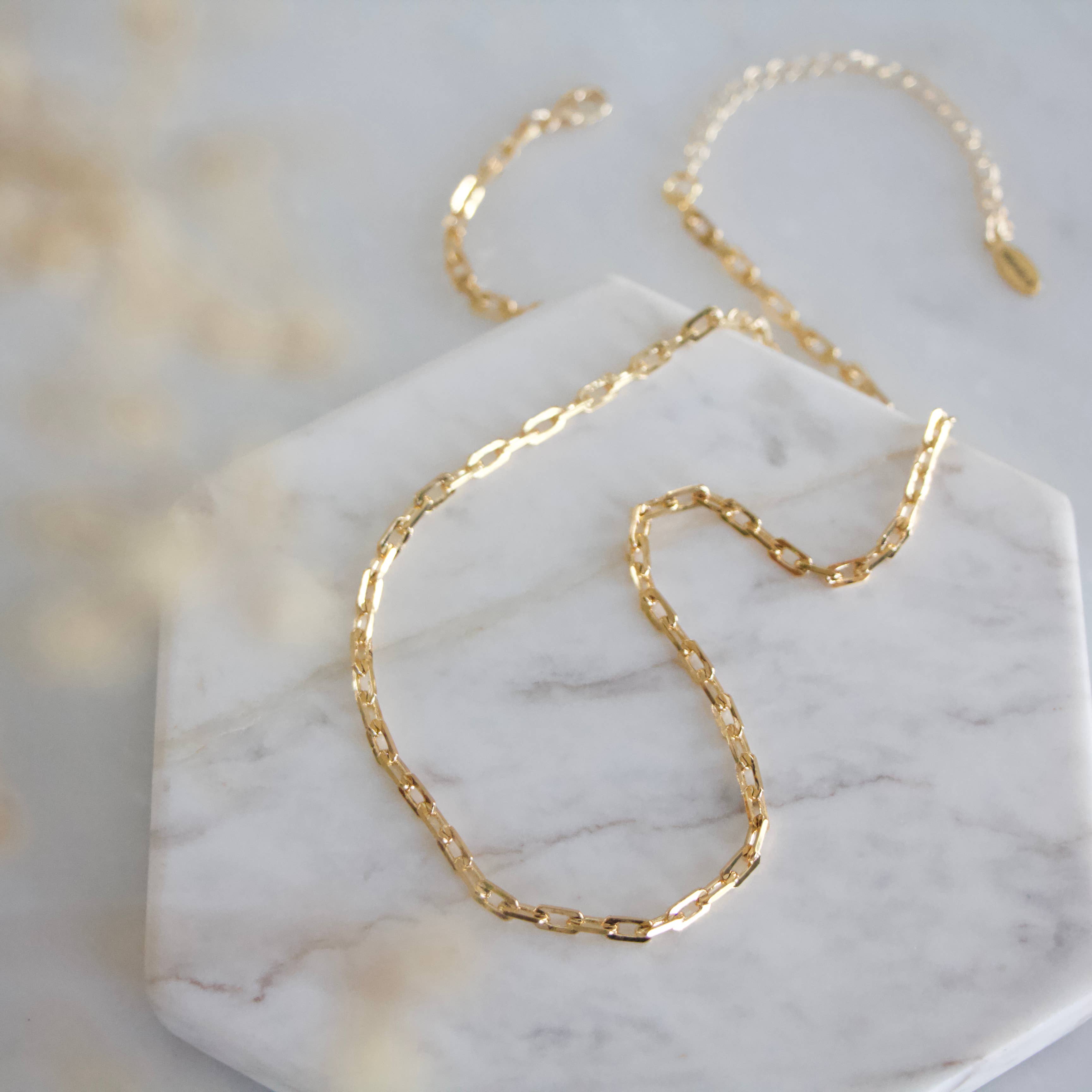 Thick Paperclip Choker Necklace - Image 2